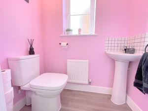 Jefferson Way- click for photo gallery